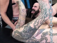 Bearded inked bear barebacked while wanking