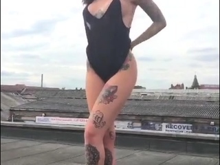 Amateur blondie solo anal masturbation