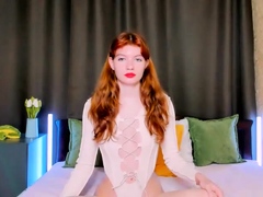 Sexy Hottie Anetta Keys Enjoys A Solo Toy Masturbation